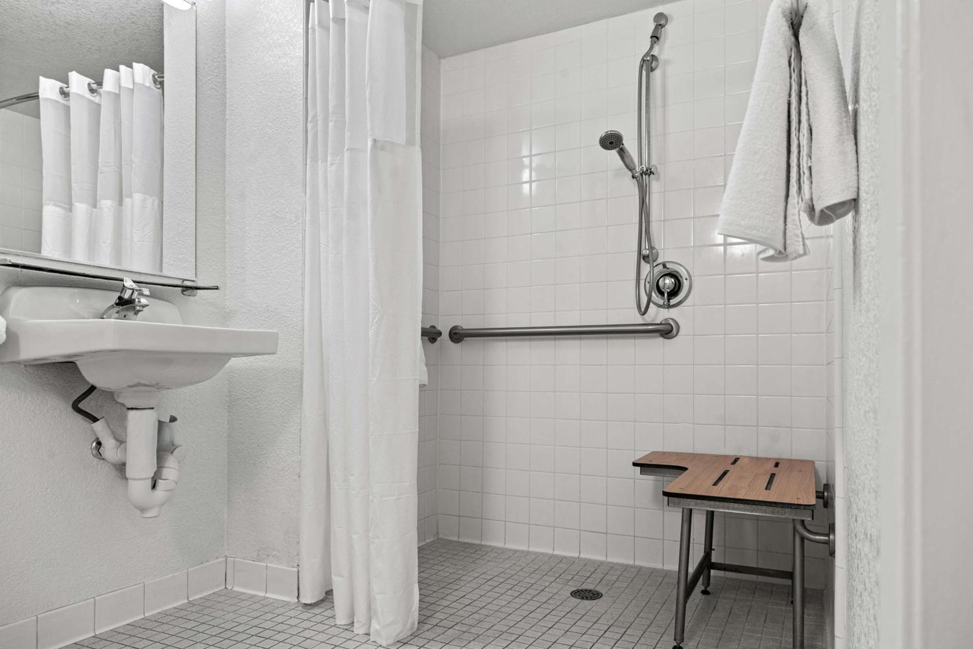Motel 6-San Luis Obispo, Ca - South ภายนอก รูปภาพ