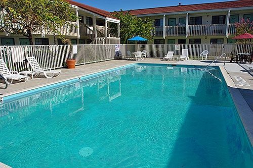 Motel 6-San Luis Obispo, Ca - South ภายนอก รูปภาพ
