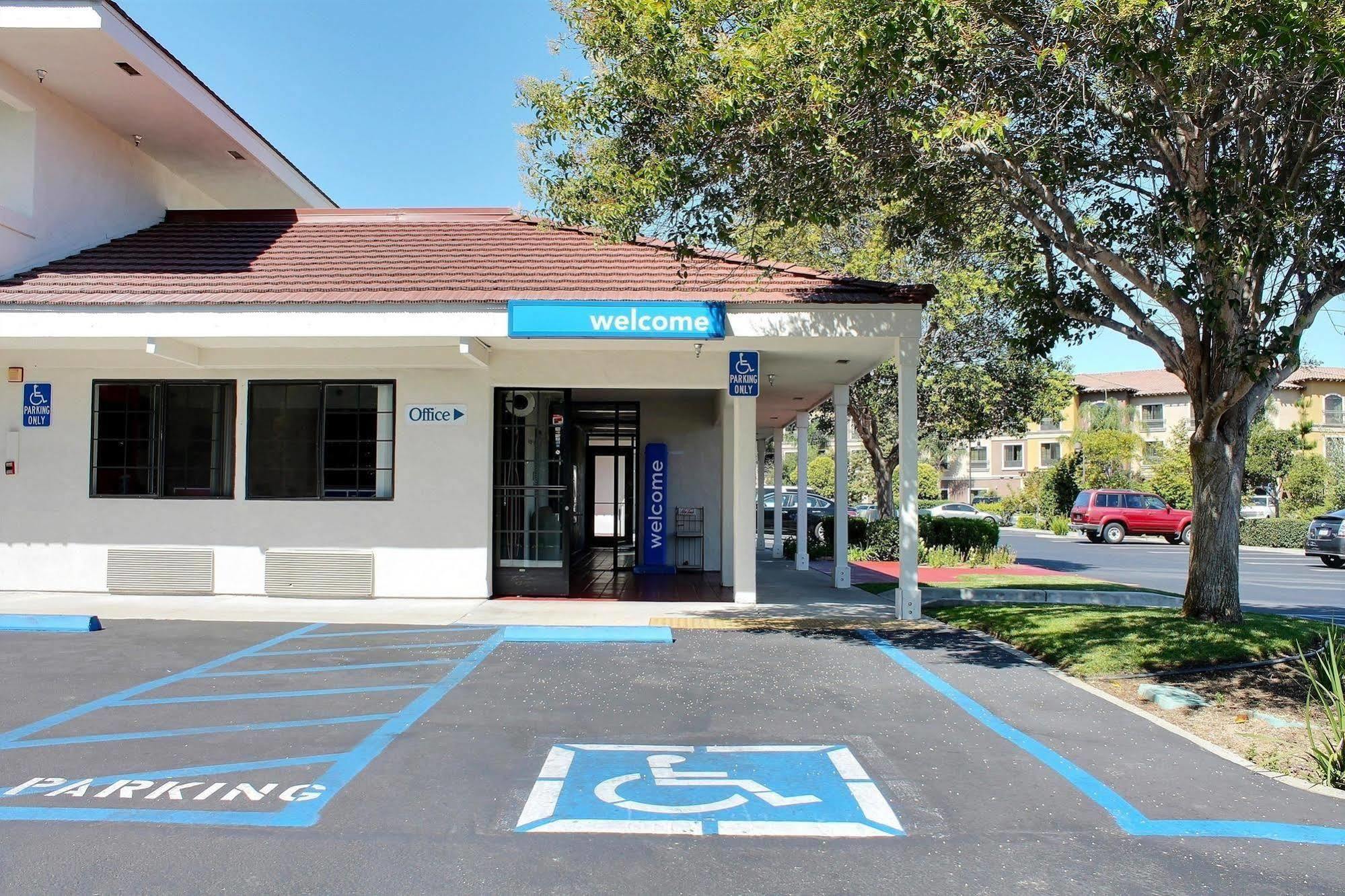 Motel 6-San Luis Obispo, Ca - South ภายนอก รูปภาพ